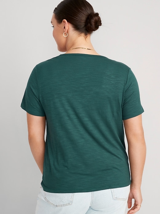 Classic V-Neck T-Shirt – Luxuria & Co.