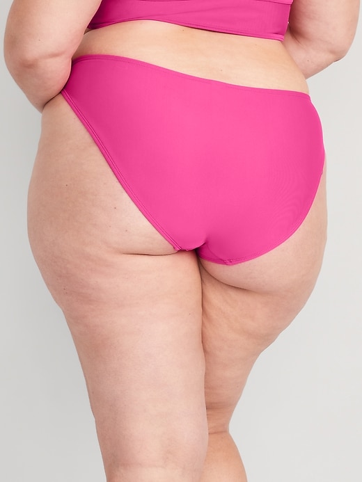 L'image numéro 8 présente Culotte de bikini classique à taille haute pour Femme