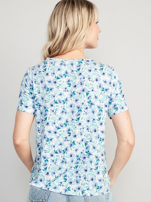 Luxe V-Neck Floral T-Shirt for Women | Old Navy