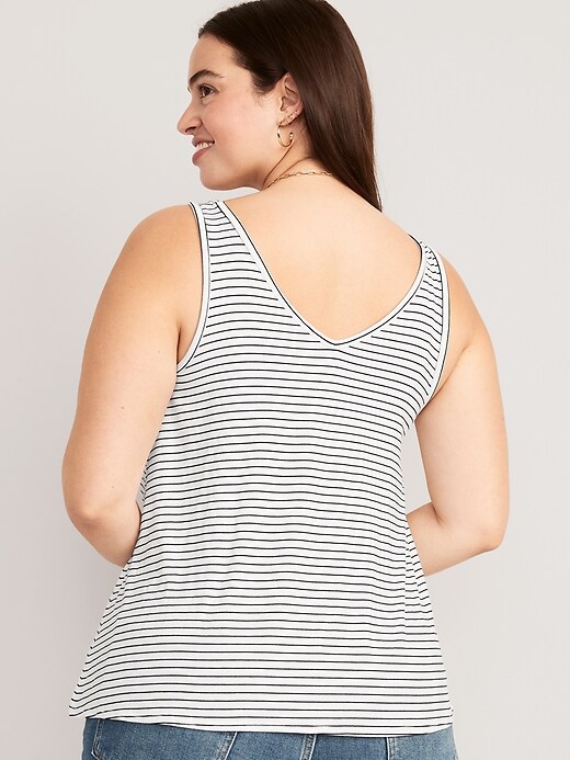 Image number 6 showing, Luxe V-Neck Sleeveless Striped T-Shirt