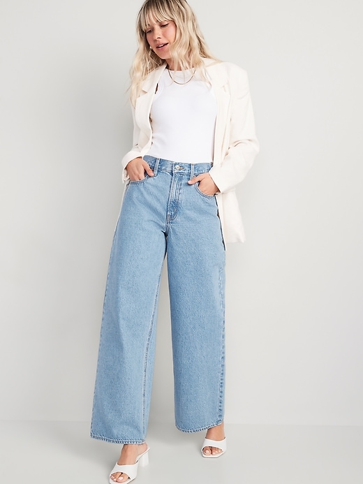 Image number 3 showing, Extra High-Waisted Baggy Wide-Leg Jeans