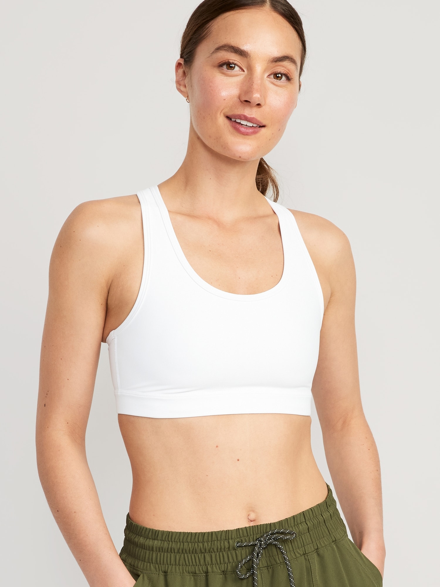 Old Navy Medium-Support PowerSoft Racerback Sports Bra for Women white. 1