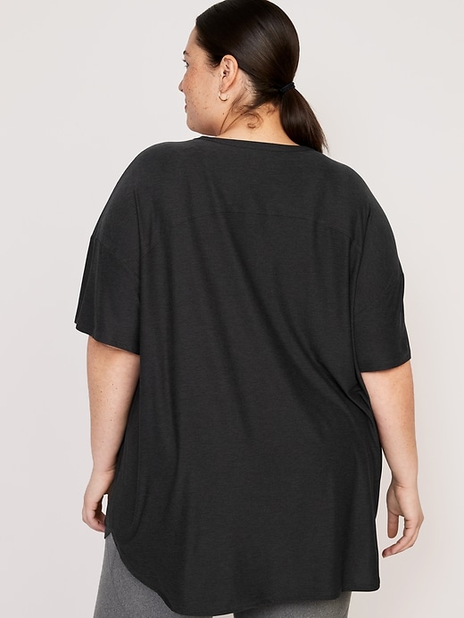 Image number 8 showing, Cloud 94 Soft Tulip-Hem Tunic