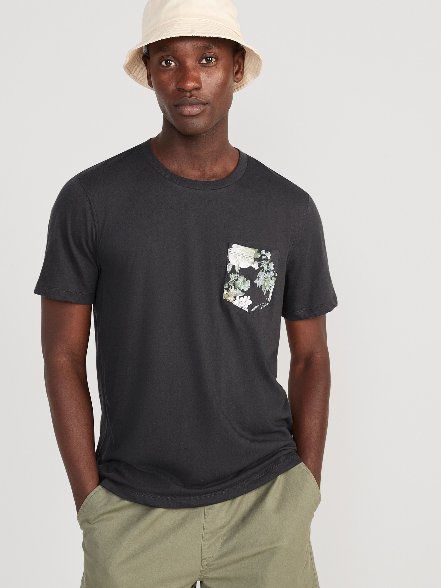 Soft-Washed Crew-Neck Graphic-Pocket T-Shirt for Men | Old Navy