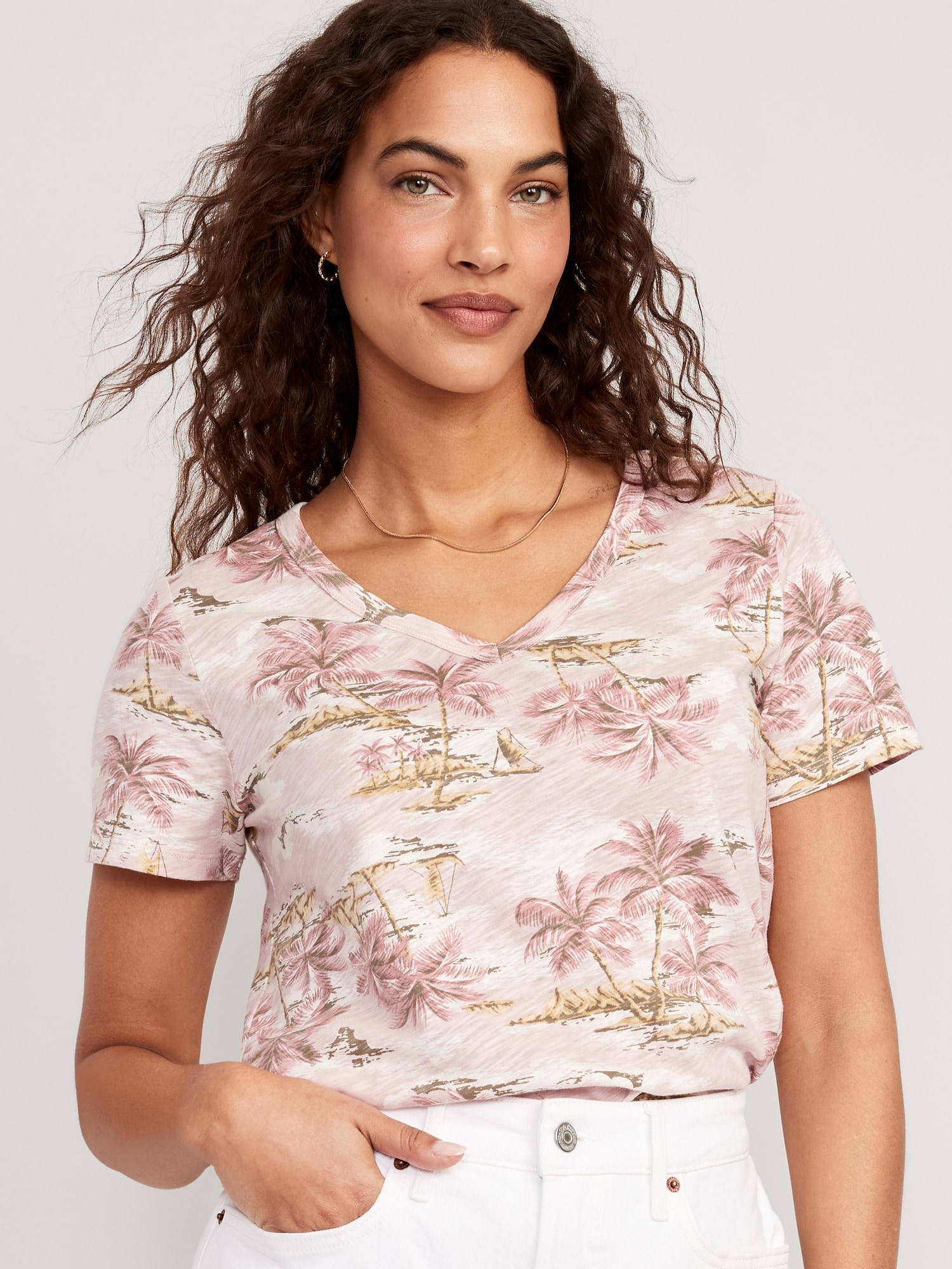 Old Navy EveryWear V-Neck Printed T-Shirt for Women pink. 1