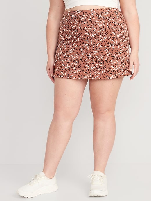 Extra High-Waisted PowerChill Skort