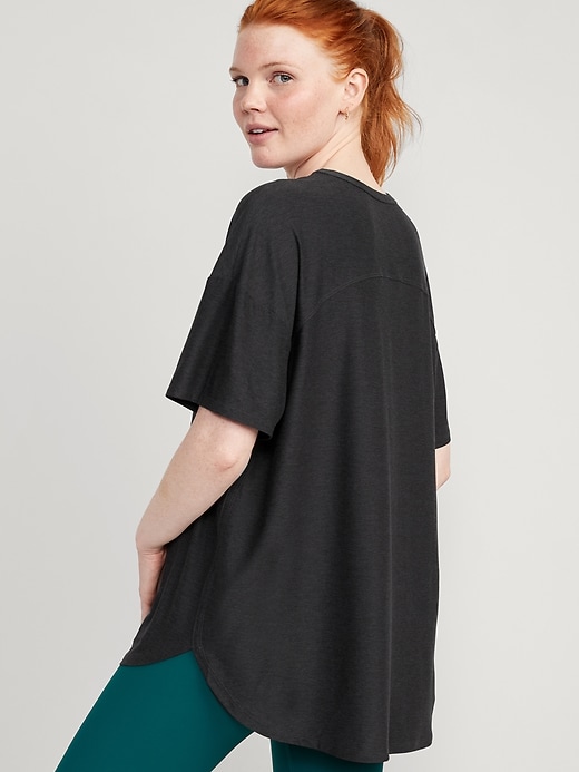 Image number 2 showing, Cloud 94 Soft Tulip-Hem Tunic