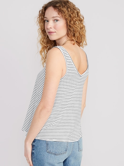 Image number 2 showing, Luxe V-Neck Sleeveless Striped T-Shirt