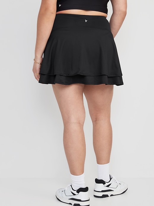 L'image numéro 6 présente Jupe-short courte PowerSoft à taille haute pour Femme