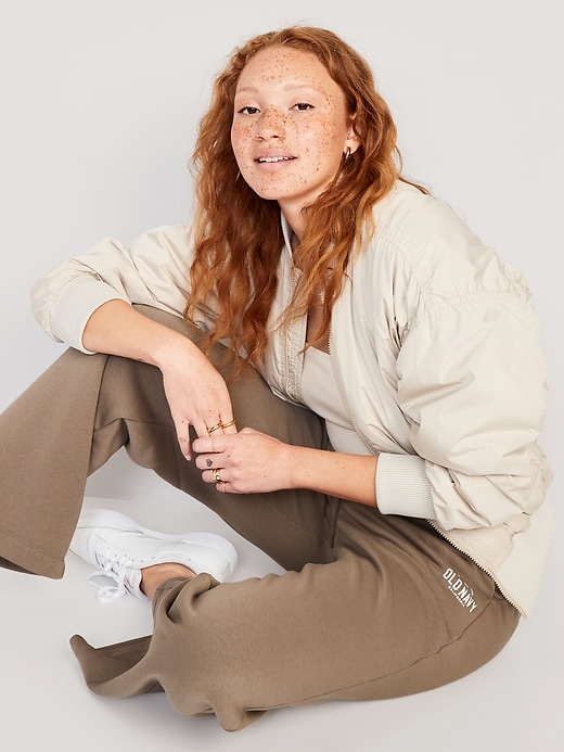 Image number 3 showing, Extra High-Waisted Vintage Logo Sweatpants for Women
