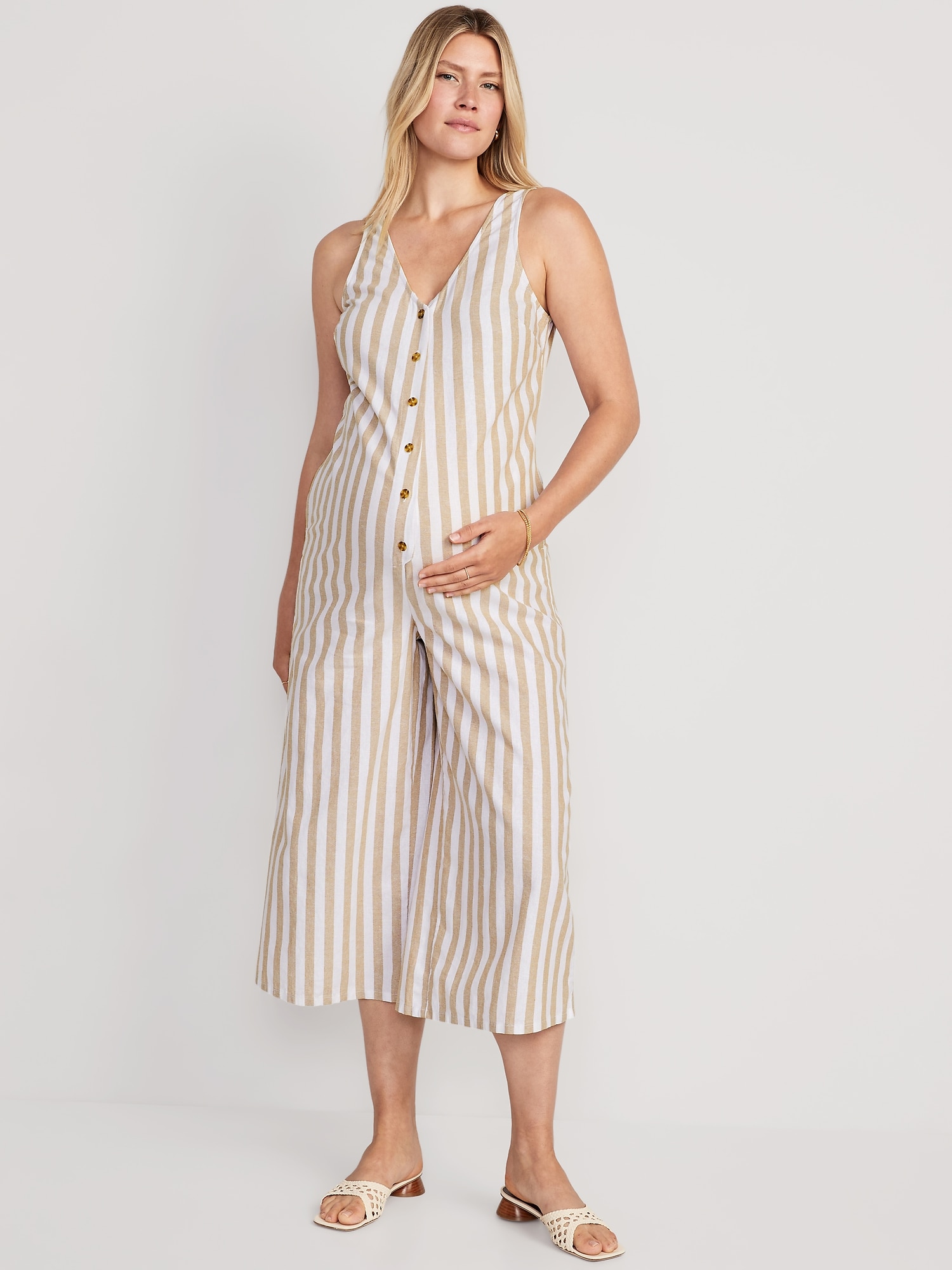 Old Navy Striped Linen-Blend Cropped Henley for Women