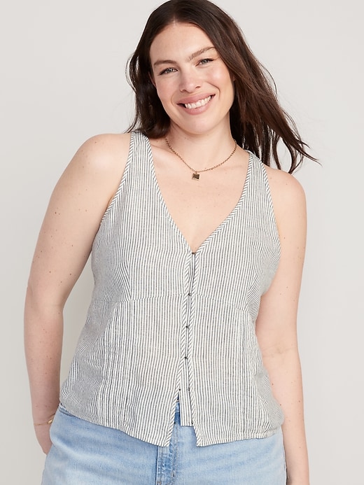 Image number 7 showing, Fitted Sleeveless Linen-Blend V-Neck Top
