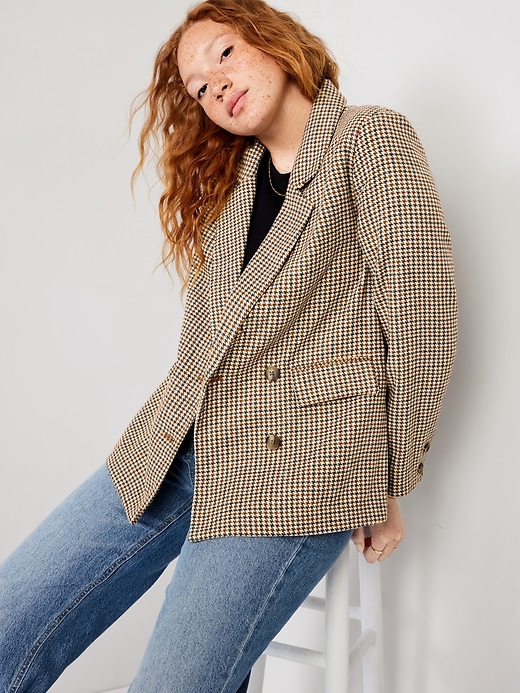 L'image numéro 3 présente Blazer croisé texturé pour Femme