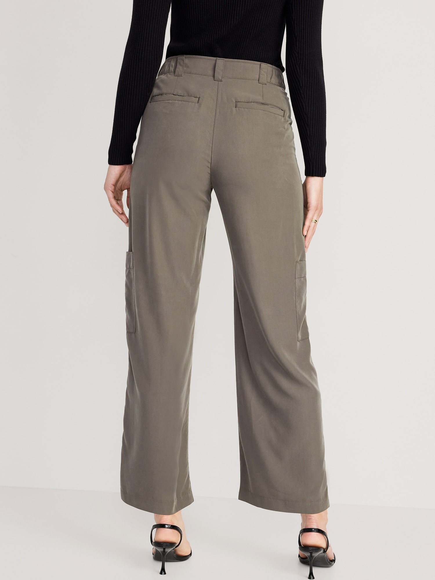 Old Navy Women's Mid-Rise Cargo Pants - - Petite Size S