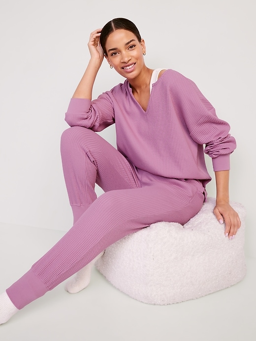 Buy PIIRESO Women's V Neck Waffle Knit 2 Piece Outfits Long Sleeve Top and  Pants Loungewear Jogger Sets Pockets, Apricot Pink, Medium, Pink, M at