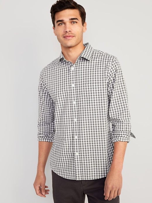 L'image numéro 1 présente Chemise passe-partout coupe classique pour Homme