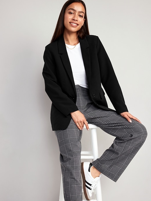 L'image numéro 3 présente Blazer décontracté de tailleur Taylor pour Femme