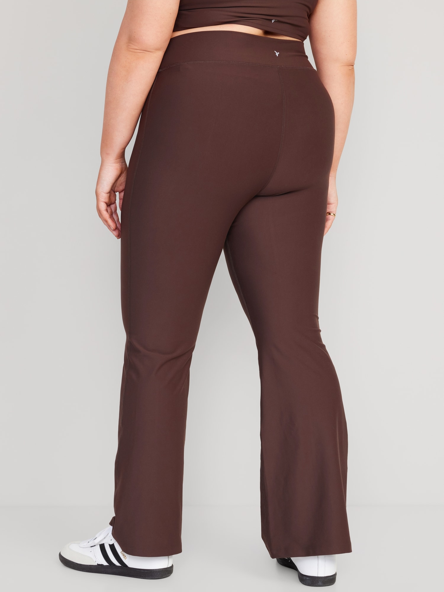Old Navy - Extra High-Waisted PowerSoft Flare Leggings for Women brown
