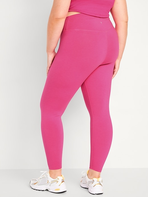 Image number 8 showing, Extra High-Waisted PowerChill 7/8 Leggings