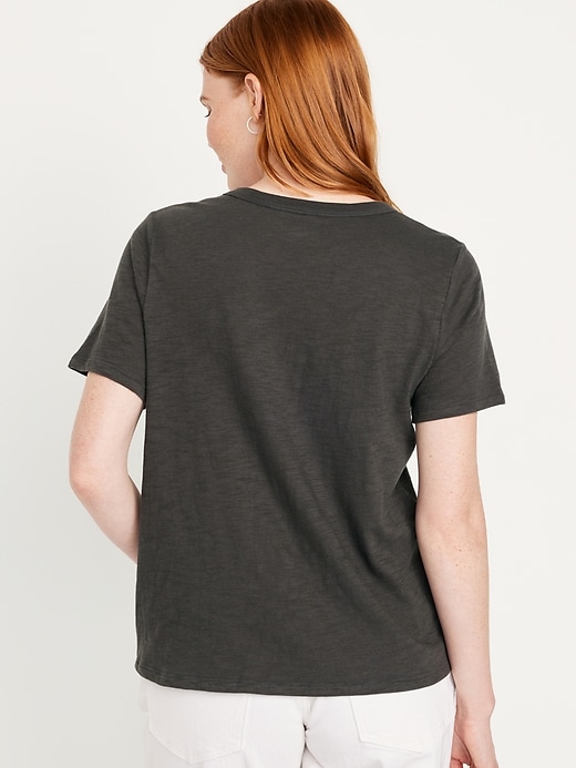 L'image numéro 2 présente T-shirt passe-partout imprimé en tricot flammé pour Femme