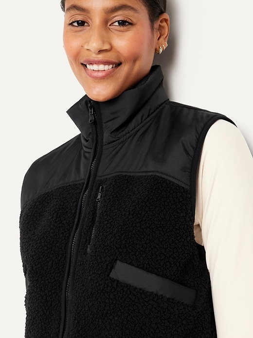Crop Hybrid Zip Vest | Old Navy
