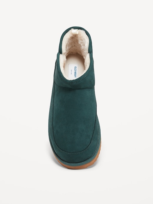 Old navy pom velvet hot sale slippers