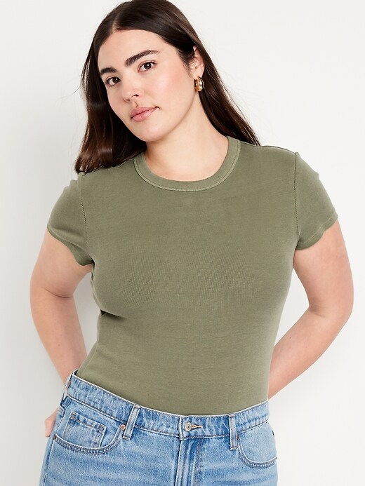 Snug Cropped T-Shirt