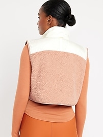 Crop Hybrid Zip Vest | Old Navy