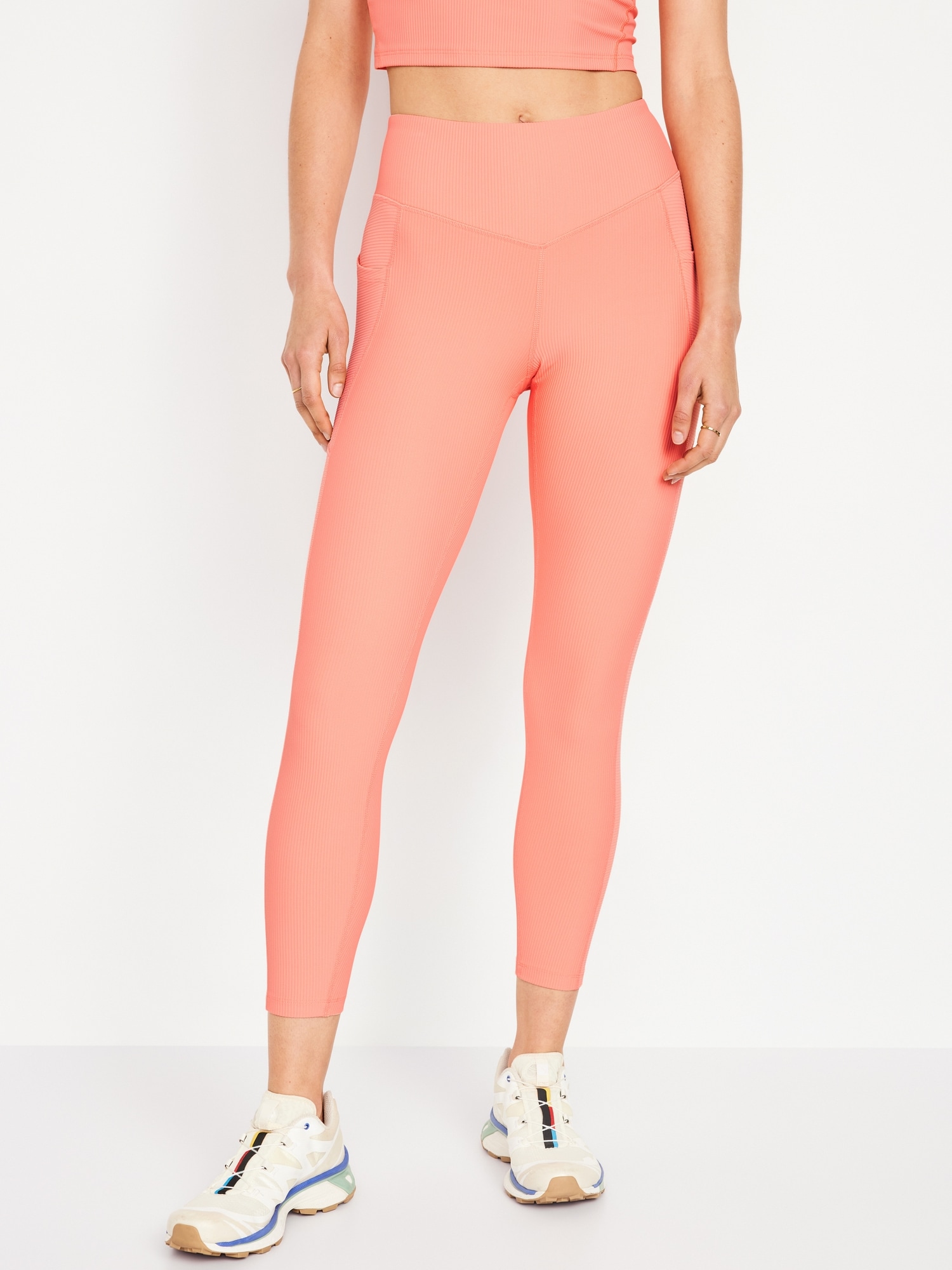 Fabletics Leggings Review. I love these leggings! I know if I'm