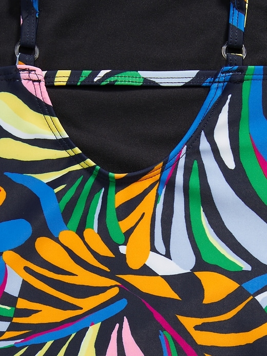 L'image numéro 3 présente Maillot de bain une-pièce à motif avec découpe au dos pour Fille