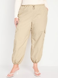 Mid-Rise Cargo Performance Pants