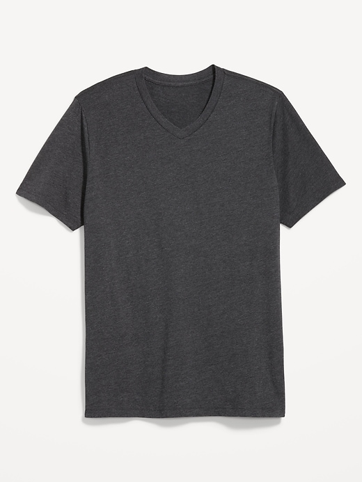 L'image numéro 4 présente T-shirt ultra-doux à encolure en V pour Homme