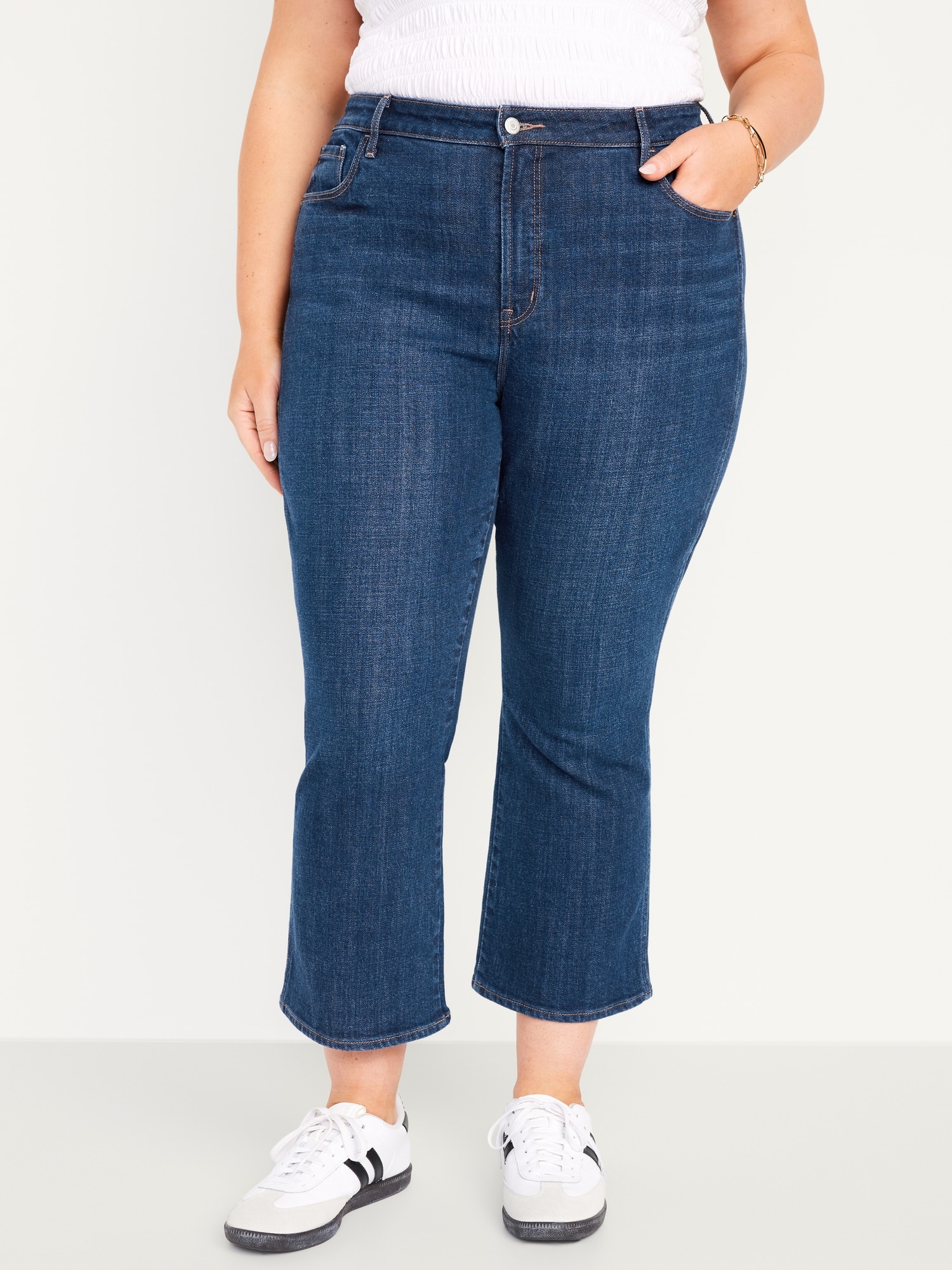 High-Waisted 90's Crop Flare Jeans