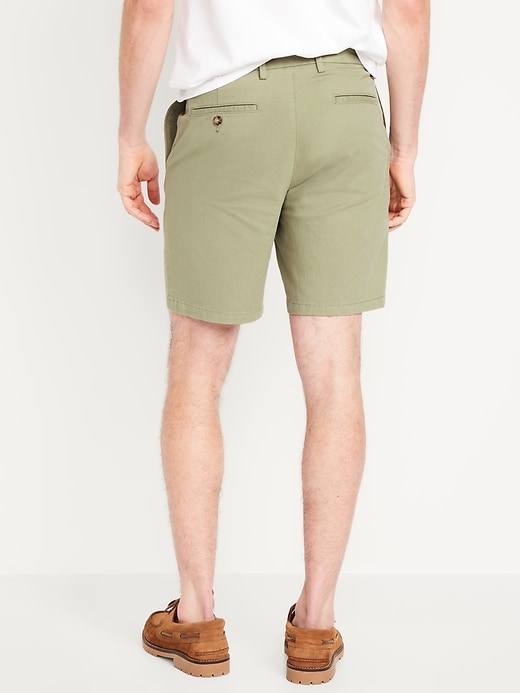 L'image numéro 8 présente Short chino étroit Première nécessité à Extensibilité intégrée pour Homme, entrejambe de 20 cm