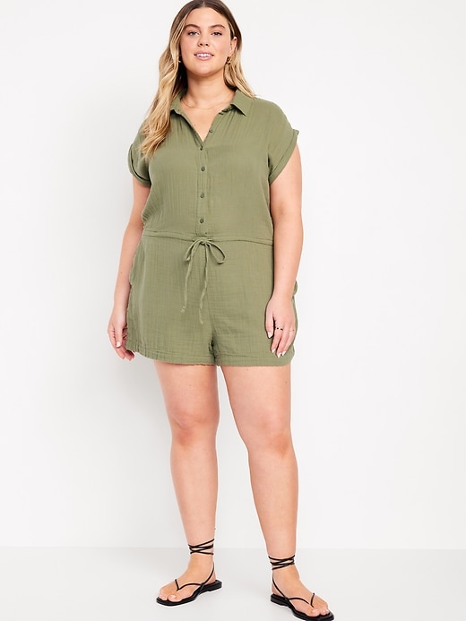 Image number 6 showing, Waist-Defined Crinkle Gauze Romper -- 3-inch inseam