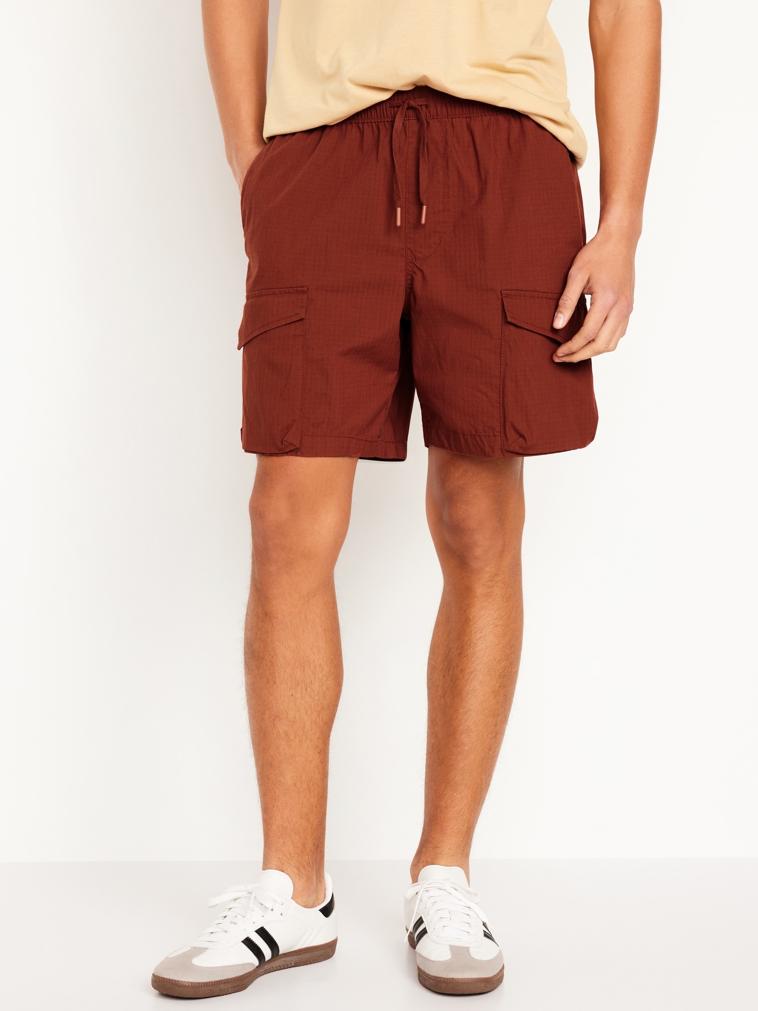 7 store cargo shorts