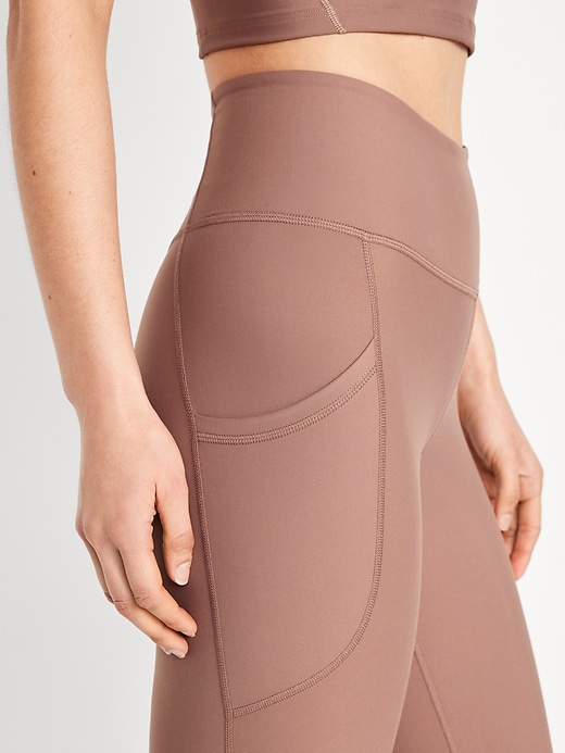 L'image numéro 4 présente Legging PowerSoft à taille haute longueur 3/4