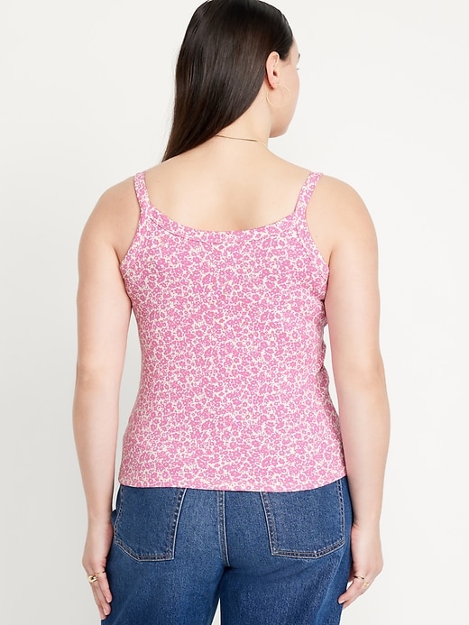 L'image numéro 6 présente Camisole ajustée en tricot côtelé pour Femme