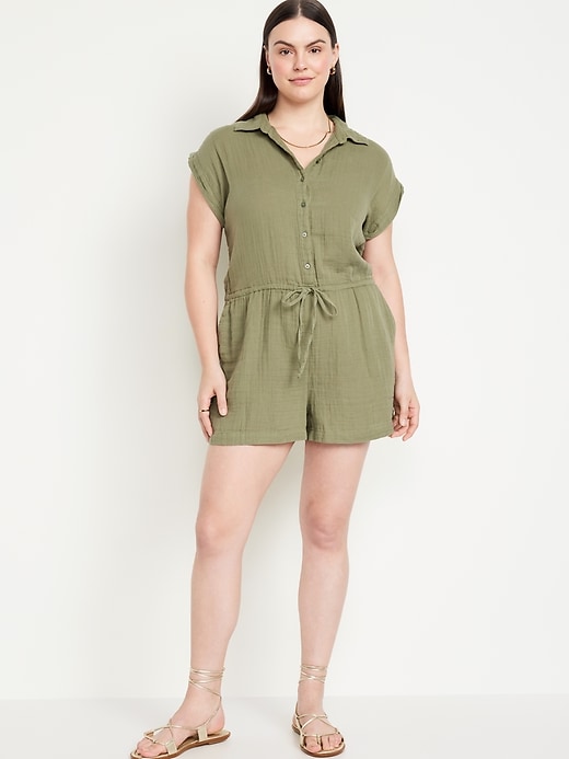 Image number 4 showing, Waist-Defined Crinkle Gauze Romper -- 3-inch inseam