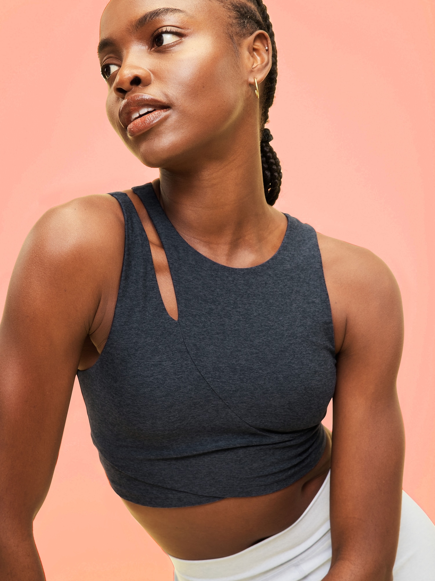 i love the sports bras from Old Navy 😉 : r/FashionPlusForAll