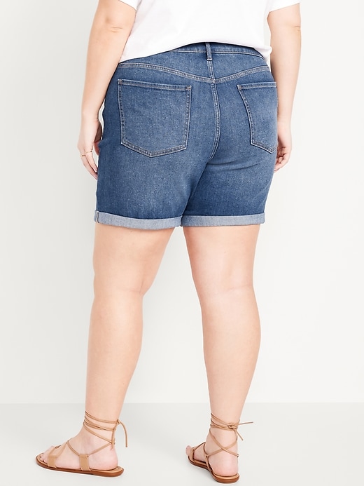 Image number 8 showing, High-Waisted Wow Jean Shorts -- 7-inch inseam