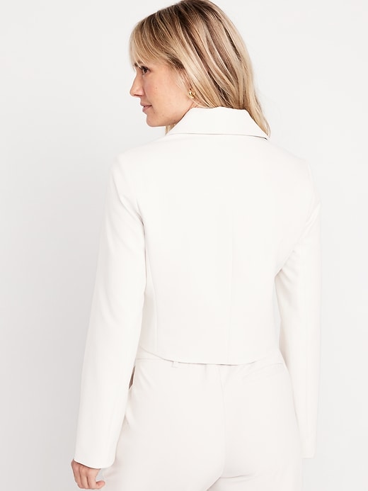 L'image numéro 5 présente Blazer court pour Femme