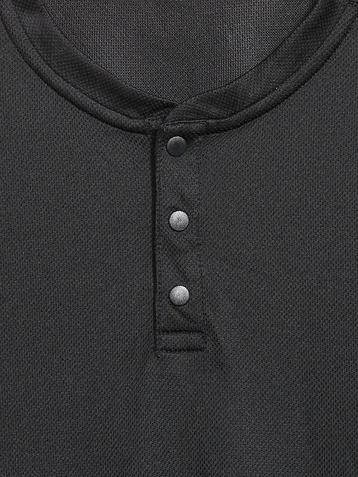 Image number 5 showing, CloudMotion Pique Henley