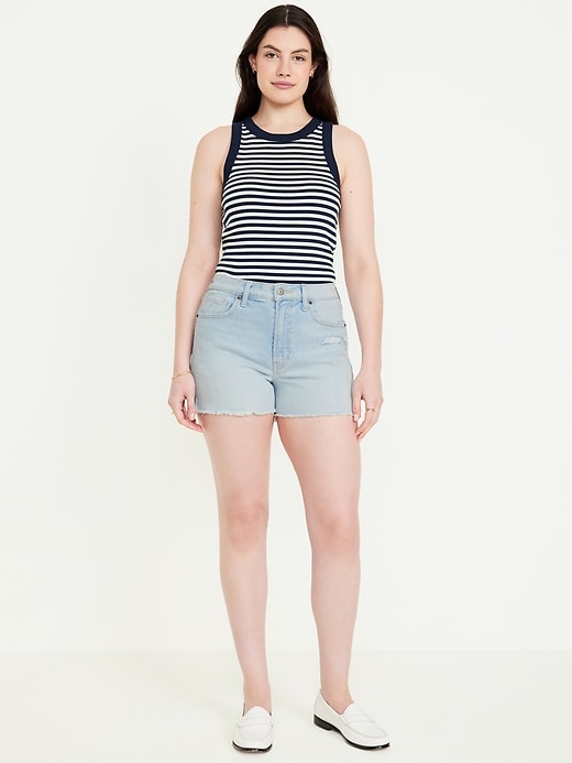 L'image numéro 5 présente Short OG en denim à taille haute, entrejambe de 7,5 cm