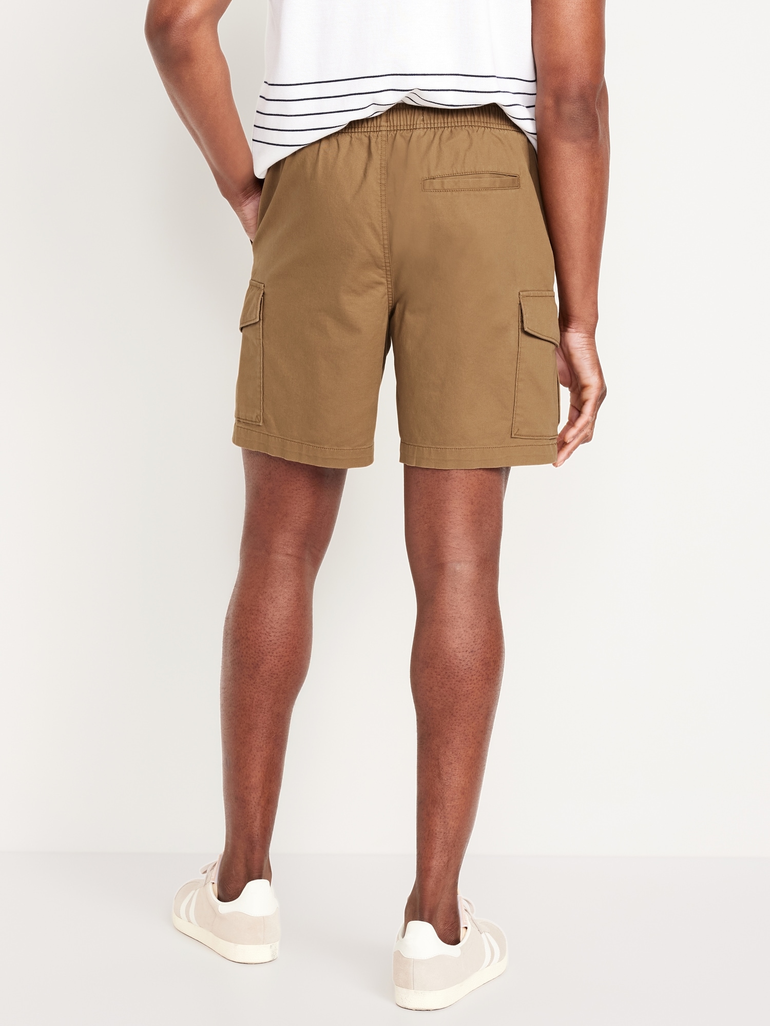 Built-In Flex Cargo Shorts -- 7-inch inseam