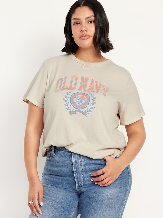 L'image numéro 7 présente T-shirt à logo imprimé