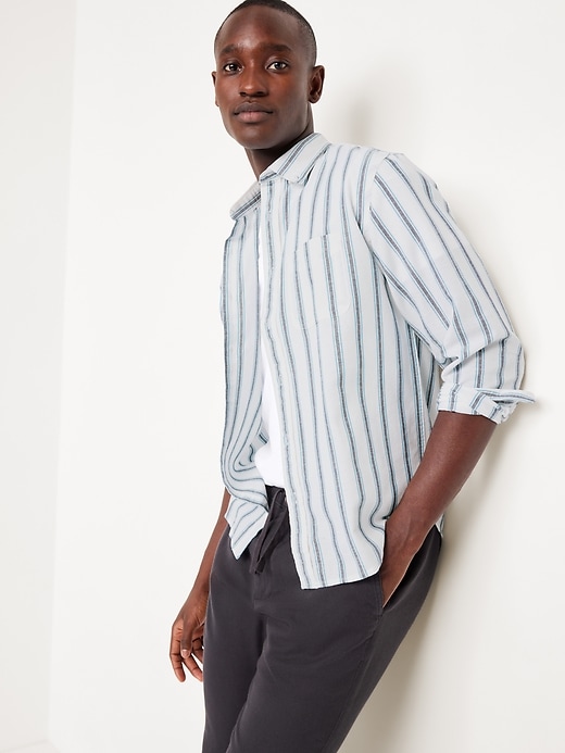 Image number 3 showing, Classic Fit Everyday Oxford Shirt