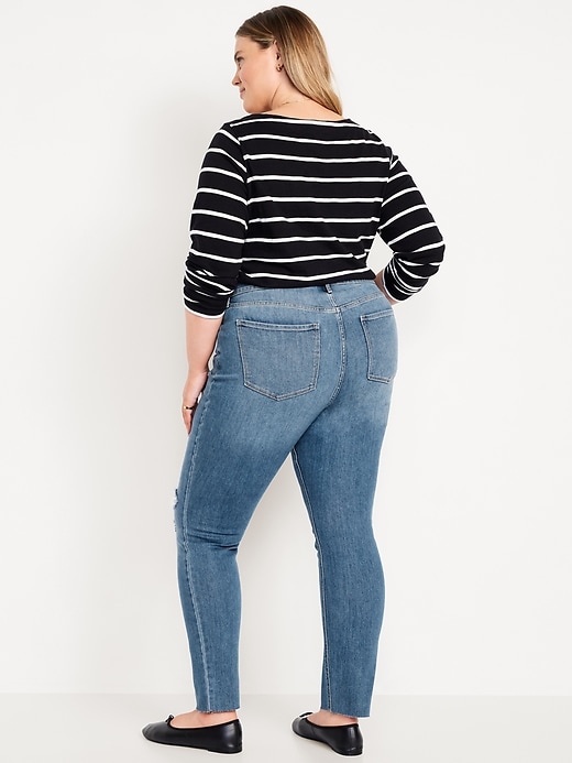 Image number 8 showing, High-Waisted Wow Straight Jeans