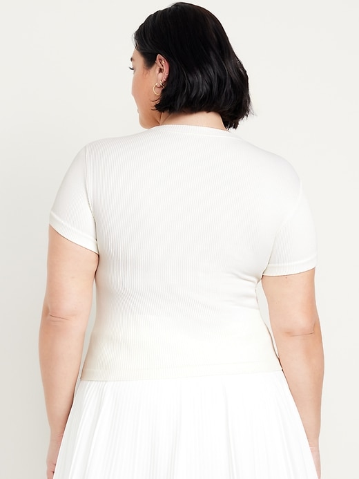 Image number 8 showing, Fitted Seamless Ribbed T-Shirt