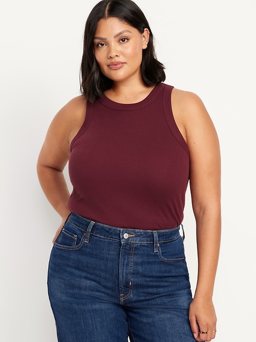 L'image numéro 7 présente Camisole courte moulante